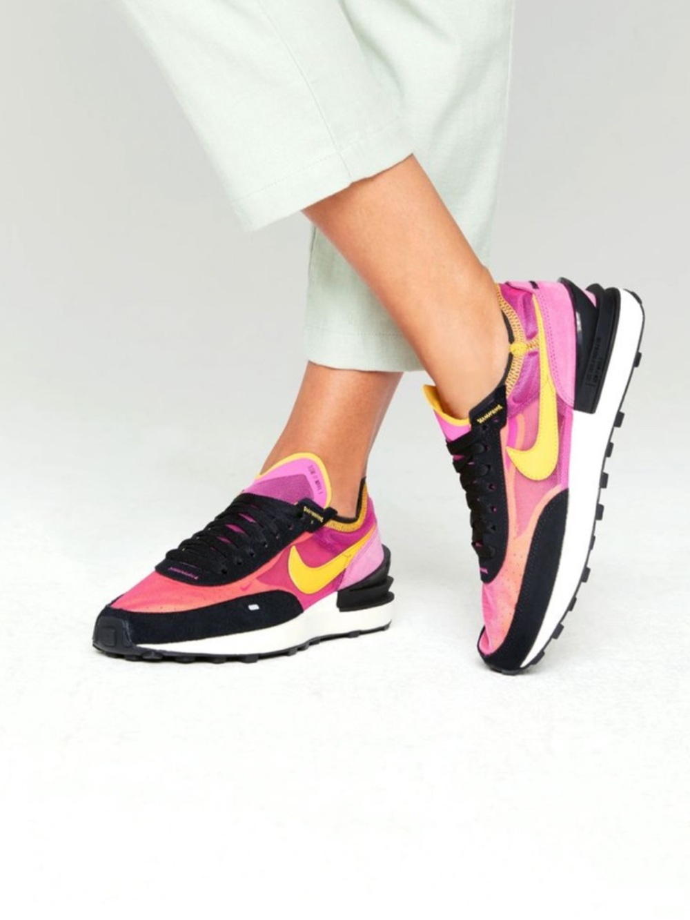 Nike women's waffle Bright Pink & Black Athletic Sneakers